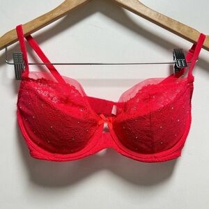 Victoria's Secret Dream Angels Balconette Rhinestone Push Up Bra in red lace